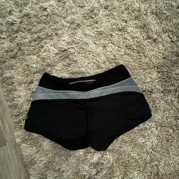 Lululemon speed shorts - Picture 2 of 3